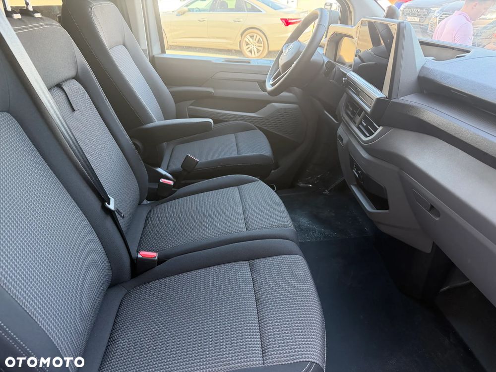 Volkswagen Transporter Kombi L2H1 M1 - 14