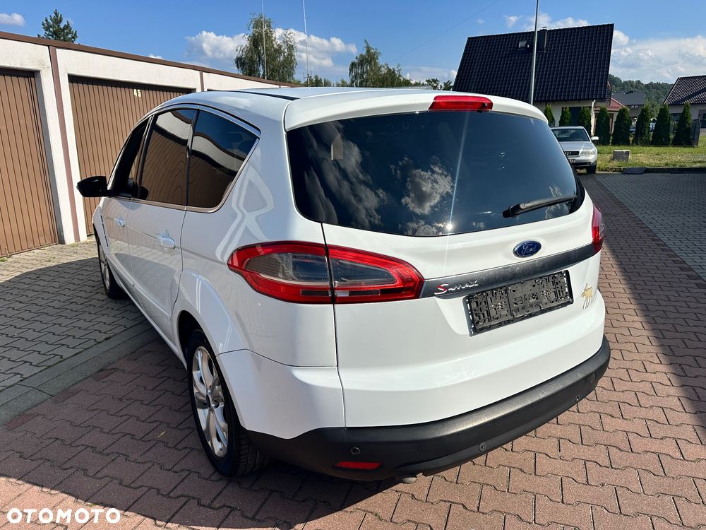 Ford S-Max 2.0 TDCi DPF Titanium - 4