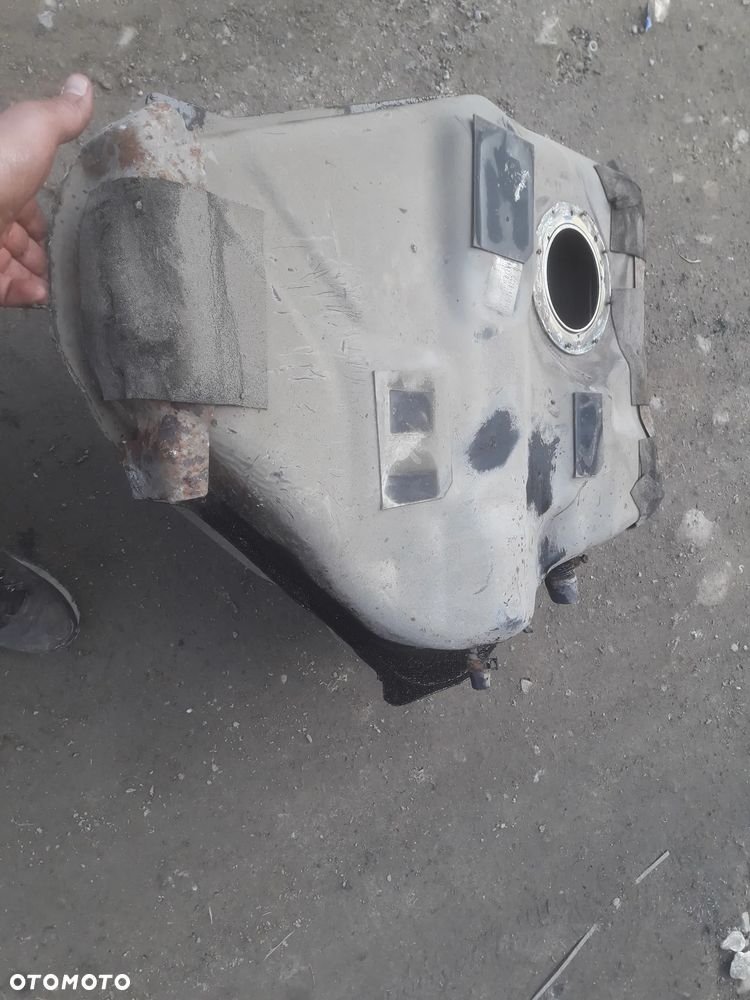 Mazda 5 CR  05-10  1.8 2.0 2.3 16V  2.0 citd Zbiornik Bak Paliwa - 13