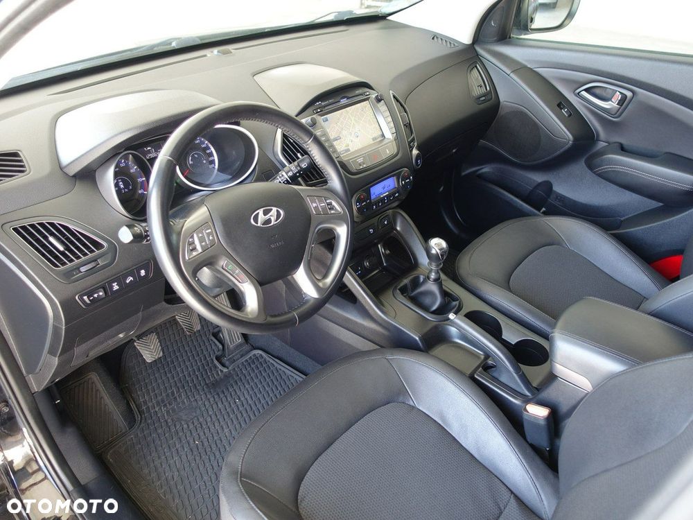 Hyundai ix35 - 11