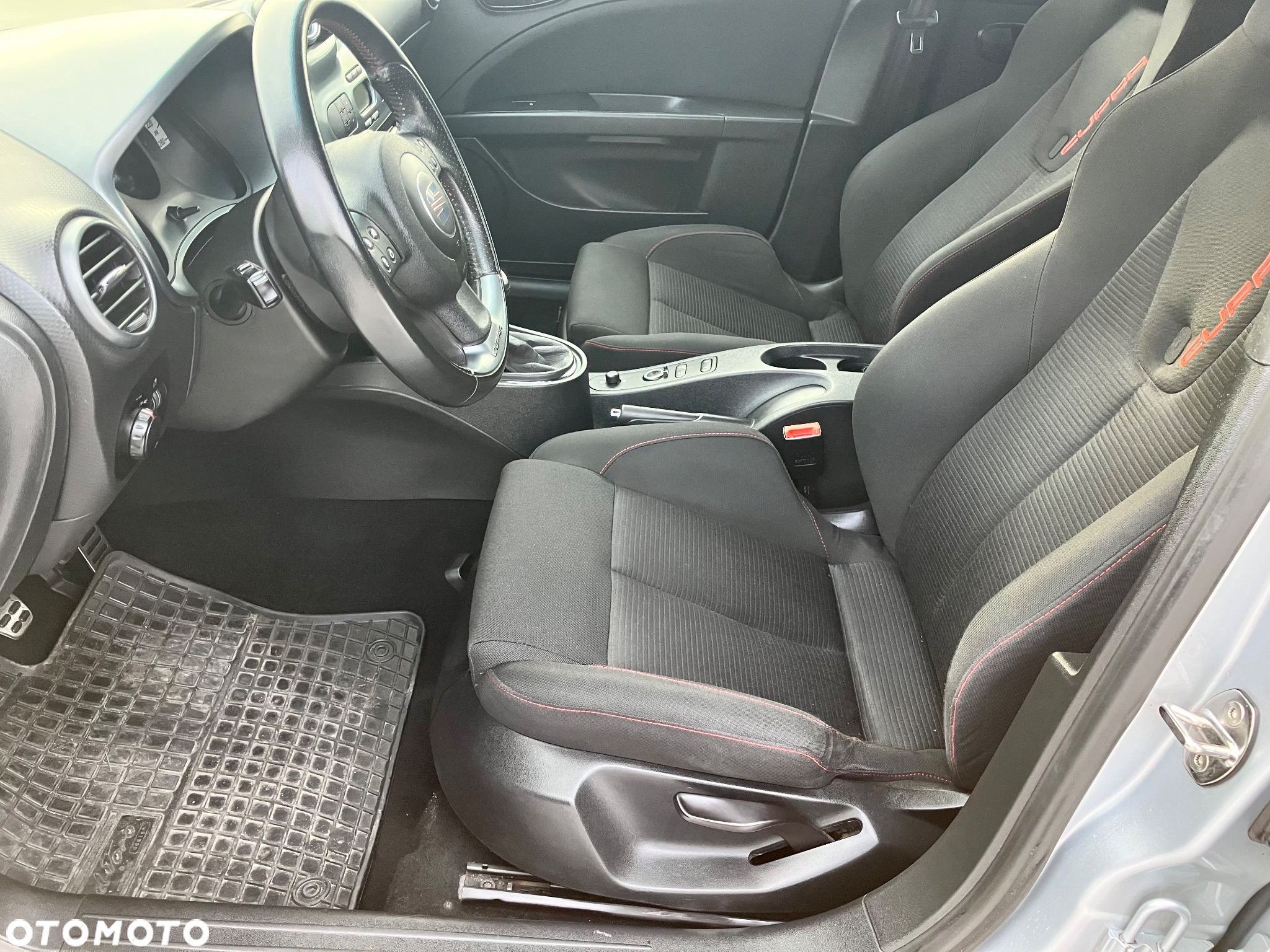 Seat Leon 2.0 T FSI Cupra - 22
