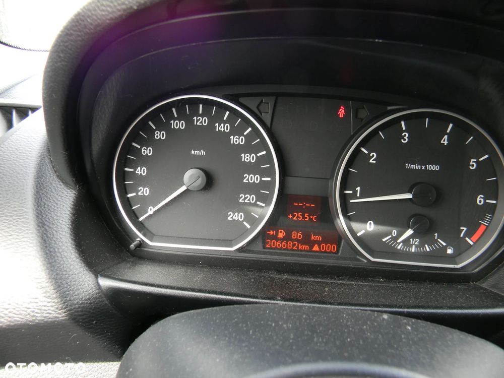 BMW Seria 1 116i - 15