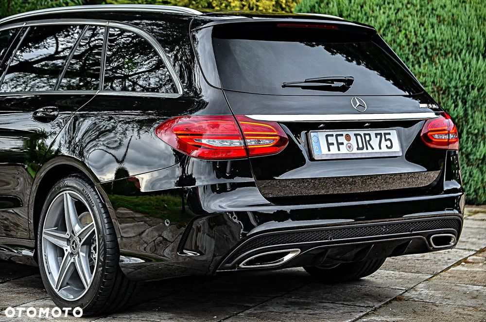 Mercedes-Benz Klasa C 250 7G-TRONIC AMG Line - 8