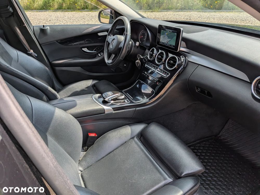Mercedes-Benz Klasa C 250 (BlueTEC) d 7G-TRONIC - 20