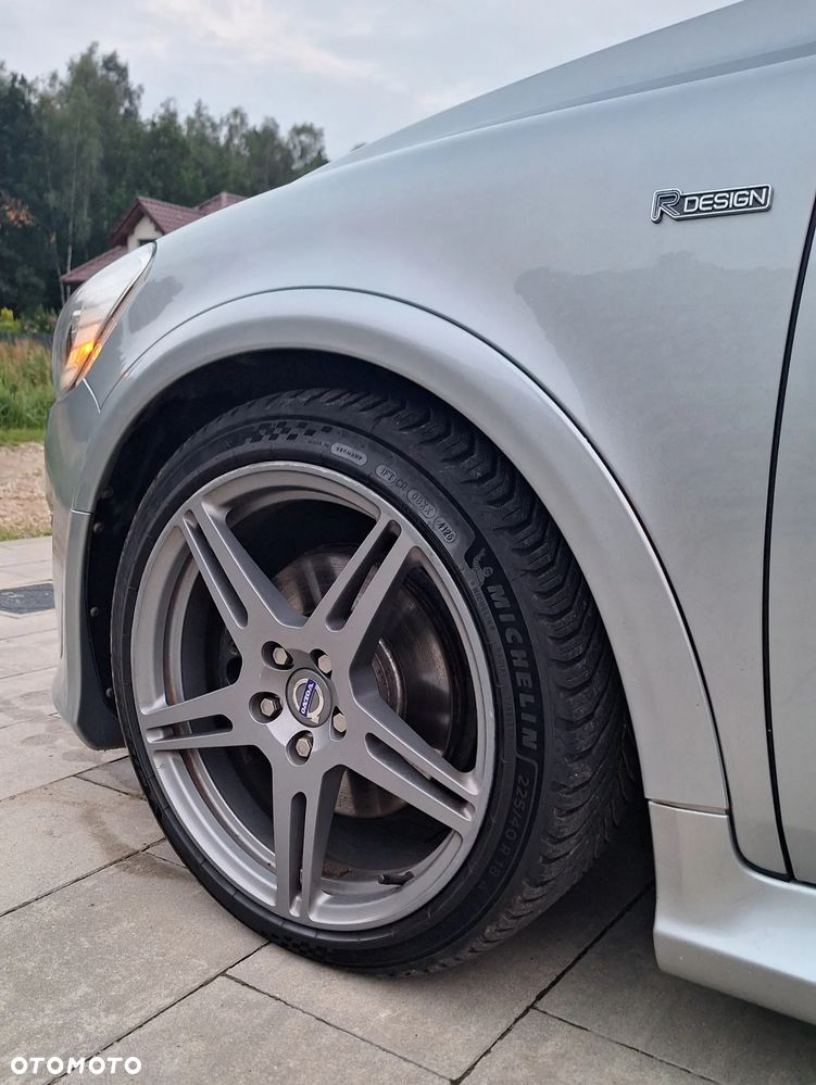 Volvo C30 D3 R-Design - 22