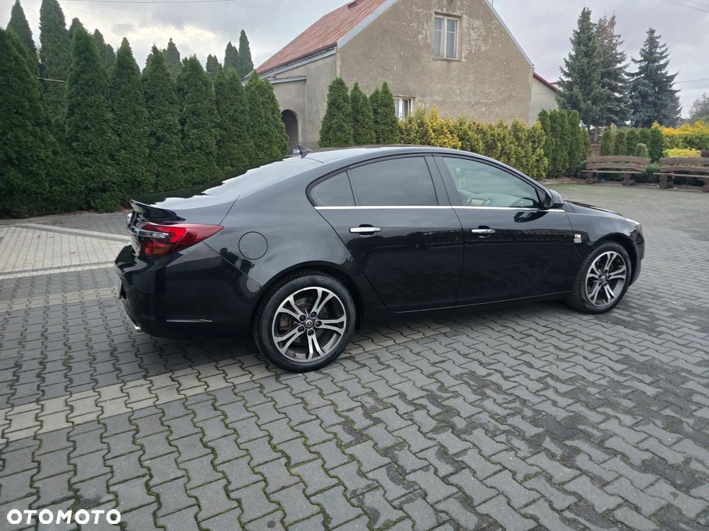 Opel Insignia - 23