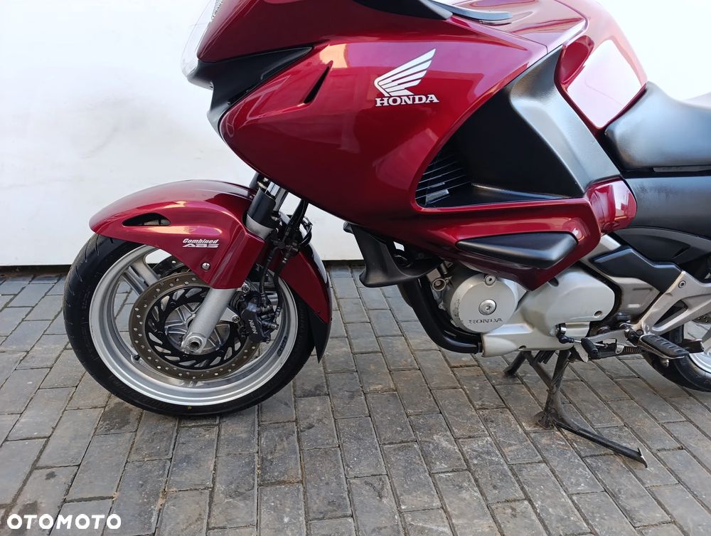 Honda NTV - 9