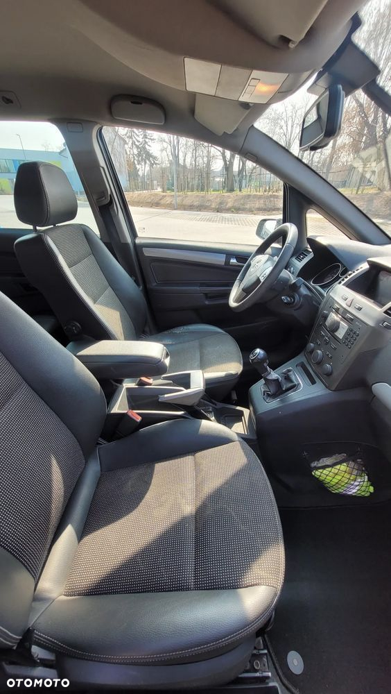 Opel Zafira 1.9 CDTI Cosmo - 10