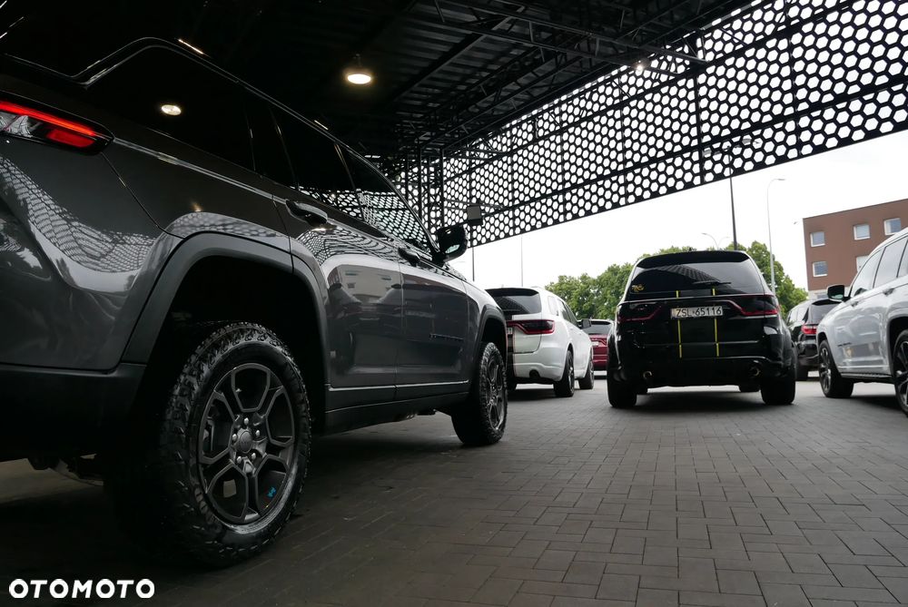 Jeep Grand Cherokee ver-2-0-4xe-phev-trailhawk - 35
