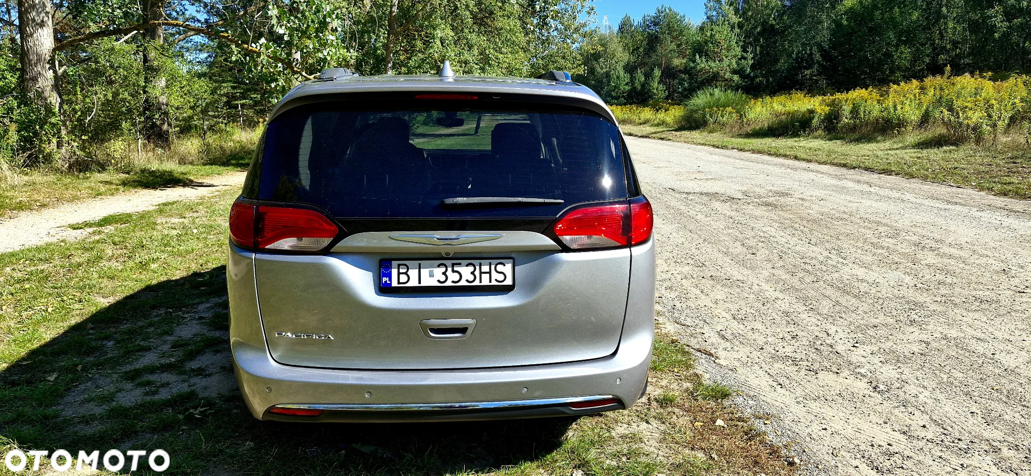 Chrysler Pacifica - 5