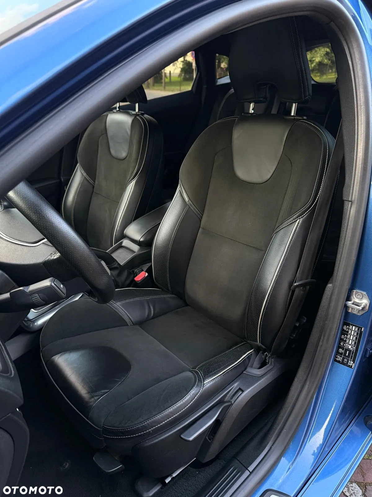 Volvo V40 D3 RDesign - 17