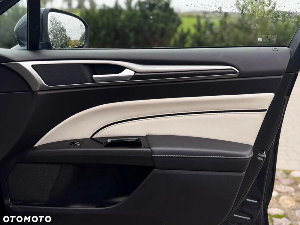 Ford Mondeo 2.0 EcoBlue VIGNALE - 18