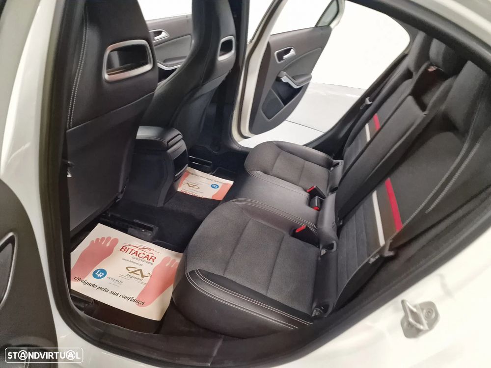 Mercedes-Benz A 180 CDI BE AMG Line - 32