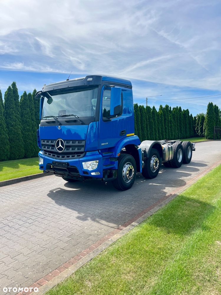 Mercedes-Benz Arocs 3243 8x4 2020rok - 1
