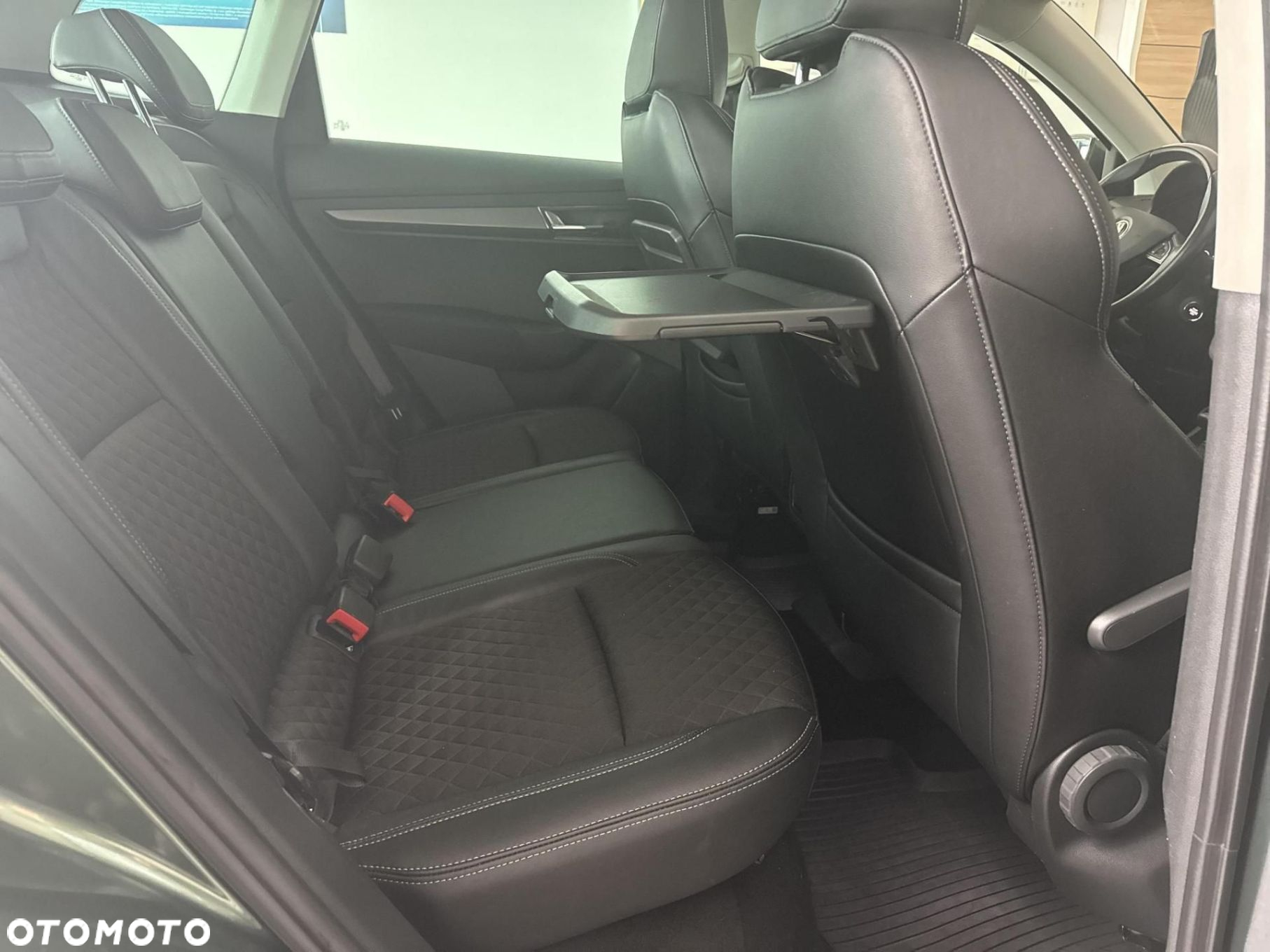 Skoda Karoq - 16