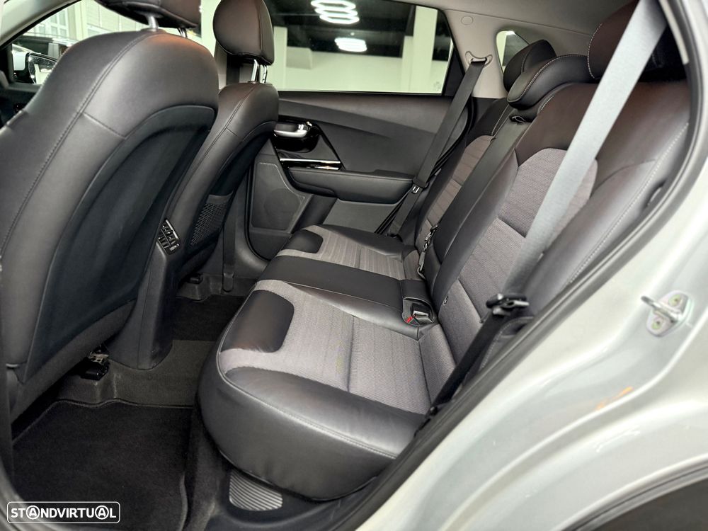 Kia Niro 1.6 GDi HEV TX - 22