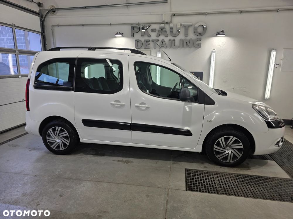 Citroën Berlingo Multispace e-HDi 90 FAP EGS6 Exclusive - 16