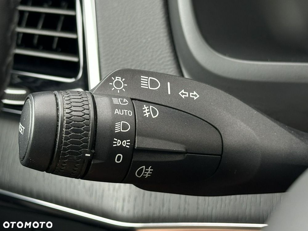 Volvo XC 90 - 24