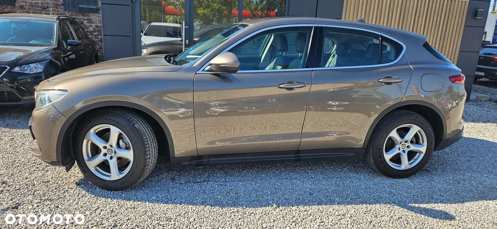 Alfa Romeo Stelvio 2.2 16V AT8 Executive - 5