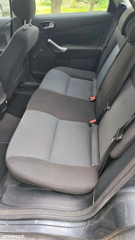 Ford Mondeo 2.0 TDCi Trend - 3