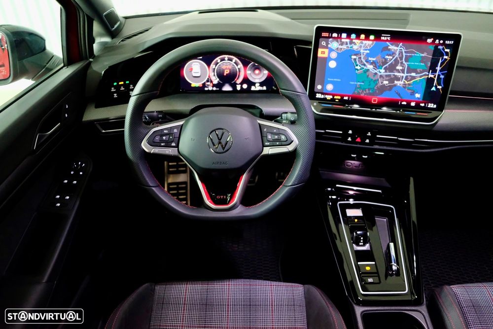 VW Golf 2.0 TSI GTI DSG - 26