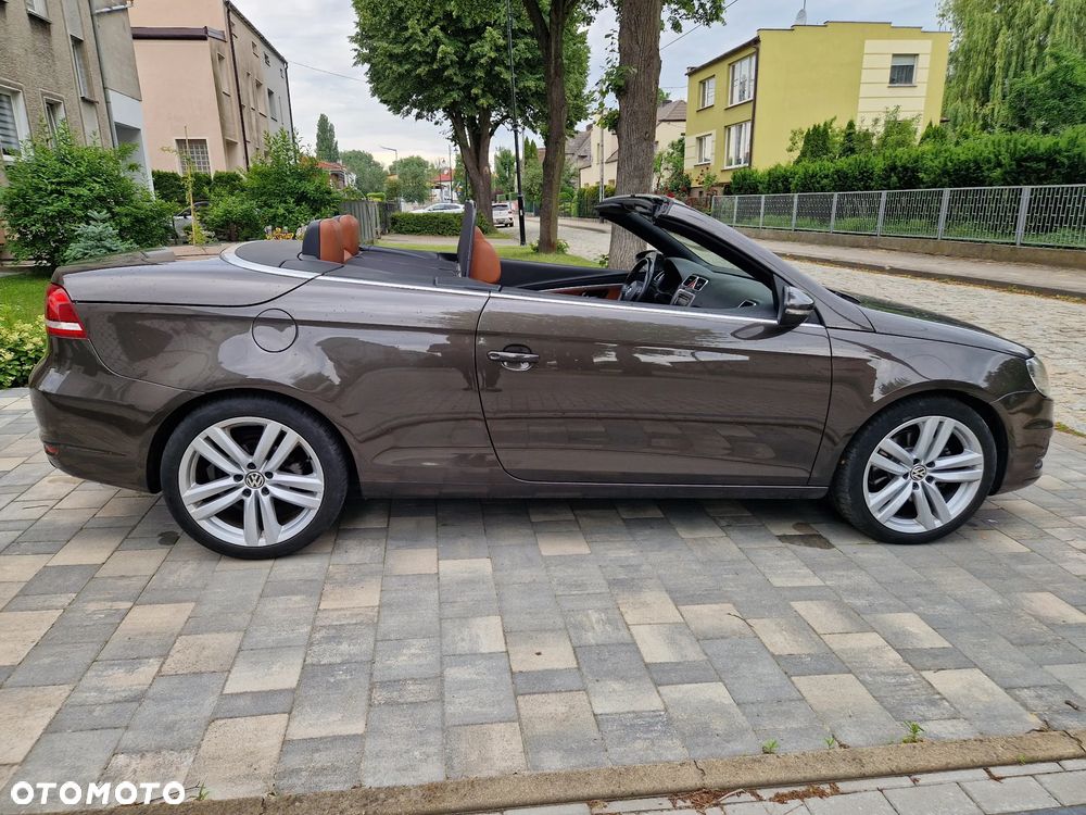 Volkswagen Eos 2.0 TDI DPF DSG Individual - 11