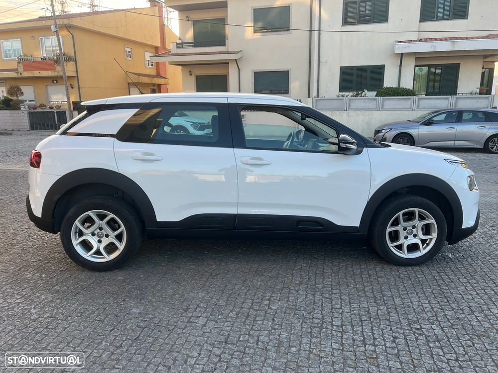 Citroën C4 Cactus - 13