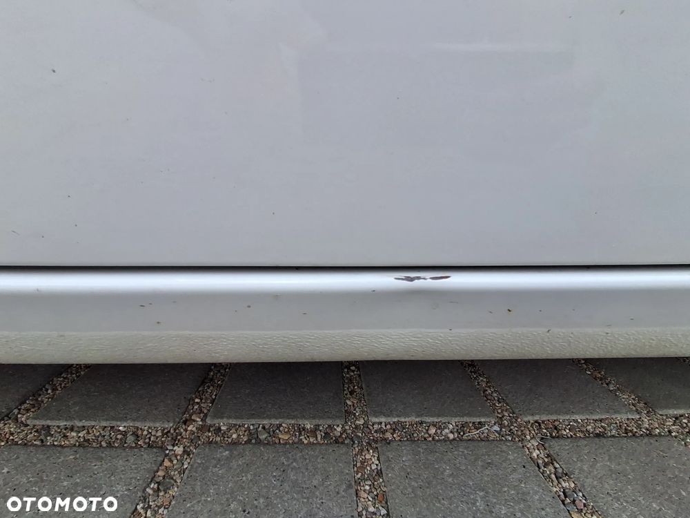Kia Rio - 20