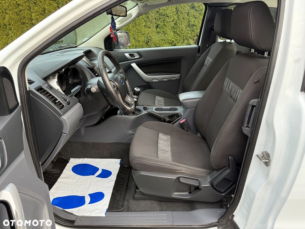 Ford Ranger XLT - 22