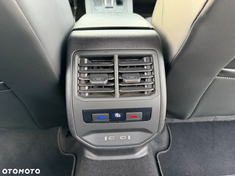 Cupra Formentor 2.0 TSI 4Drive VZ Tribe Edition DSG - 10