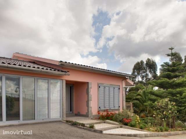 Moradia T4 em Albergaria-a-Velha. - Grande imagem: 3/25