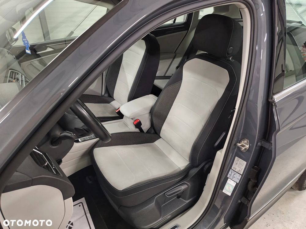 Volkswagen Tiguan 2.0 TDI SCR 4MotION DSG Elegance - 20