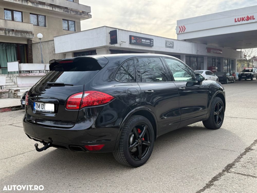 Porsche Cayenne Tiptronic S - 5