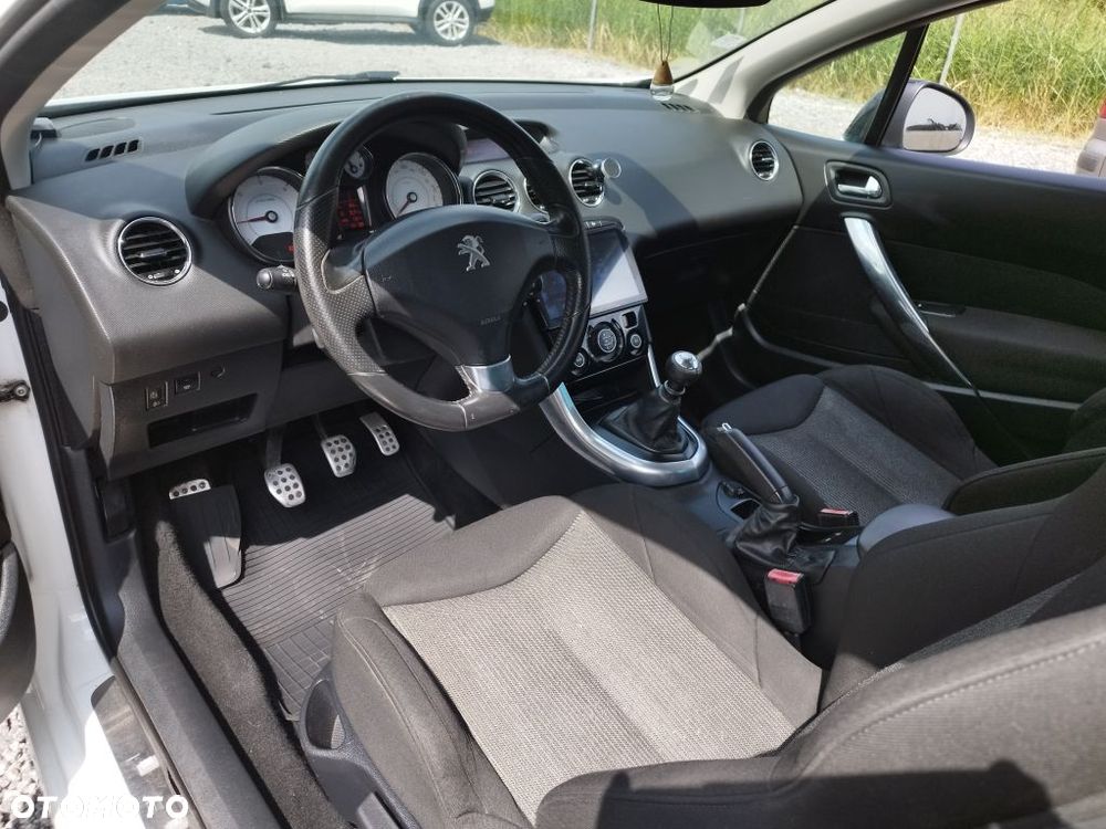 Peugeot 308 CC - 17