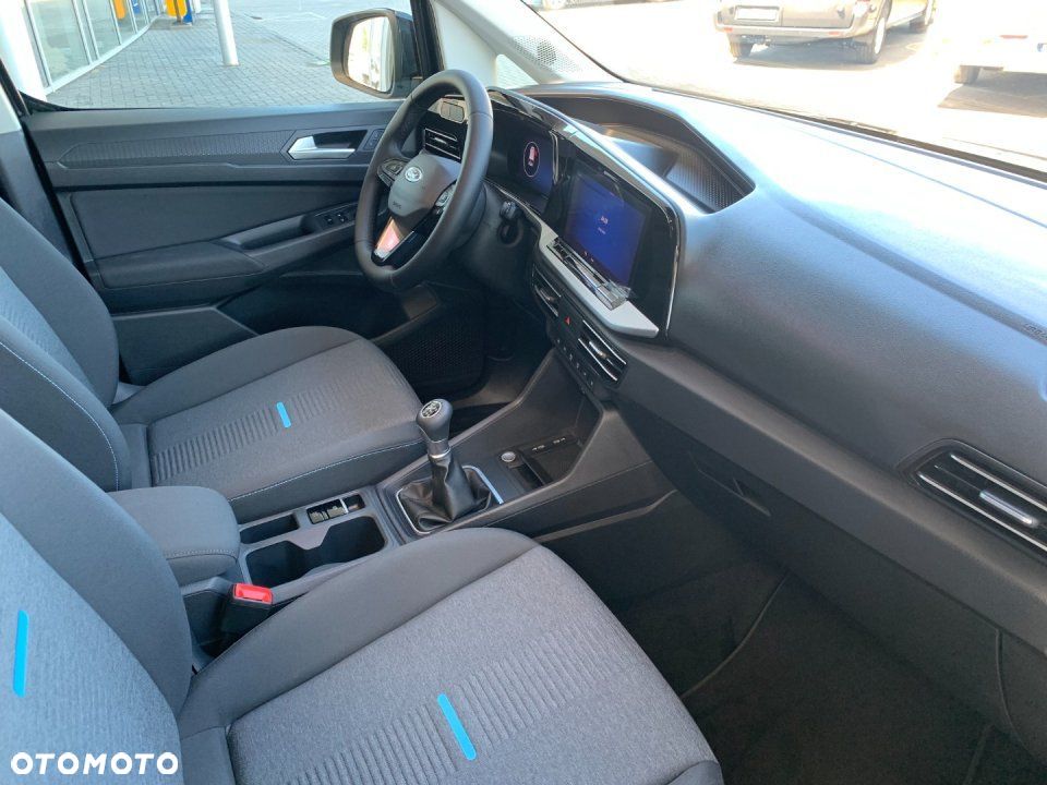 Ford Tourneo Connect - 16