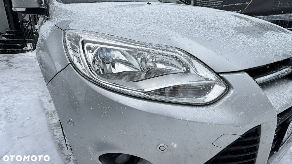 Ford Focus - 25