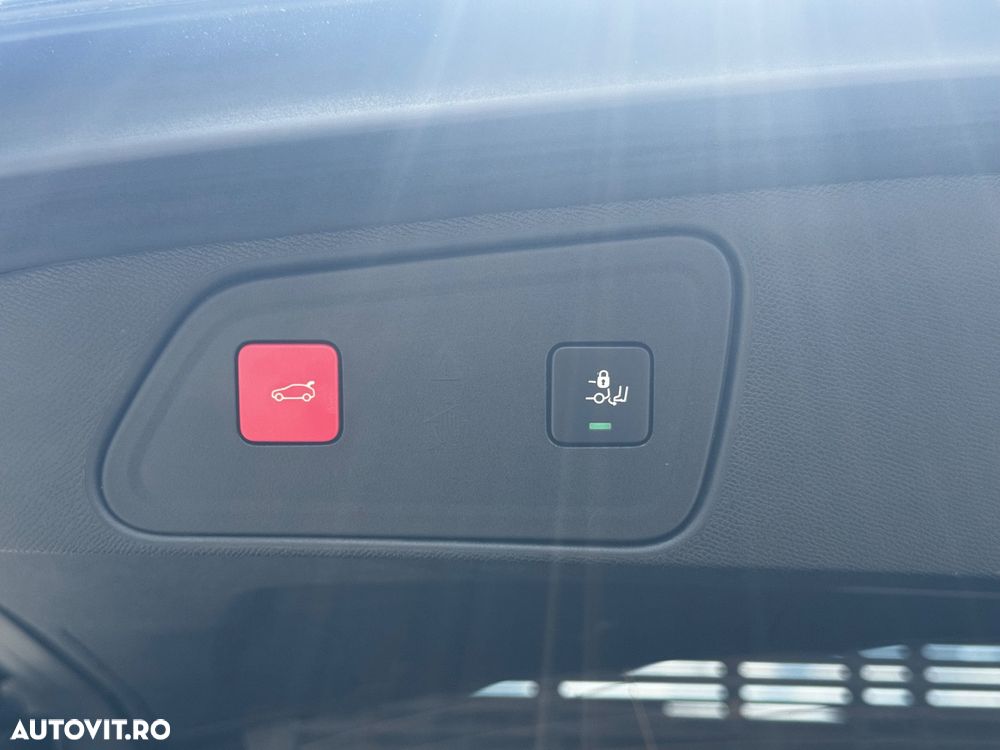 Peugeot 3008 PHEV 225 EAT8 GT - 39