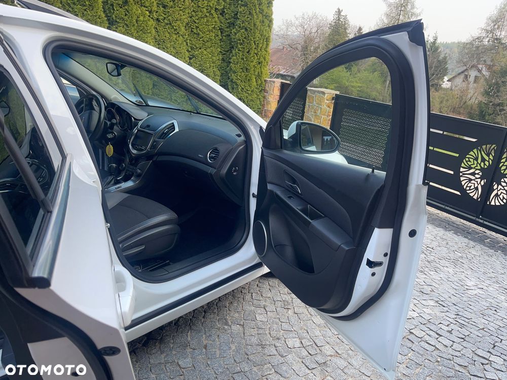 Chevrolet Cruze 1.7TD LT+ - 19