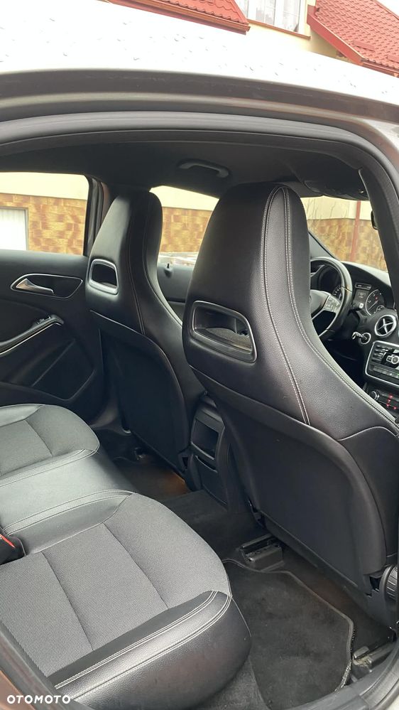 Mercedes-Benz Klasa A 180 CDI 7G-DCT Urban - 6