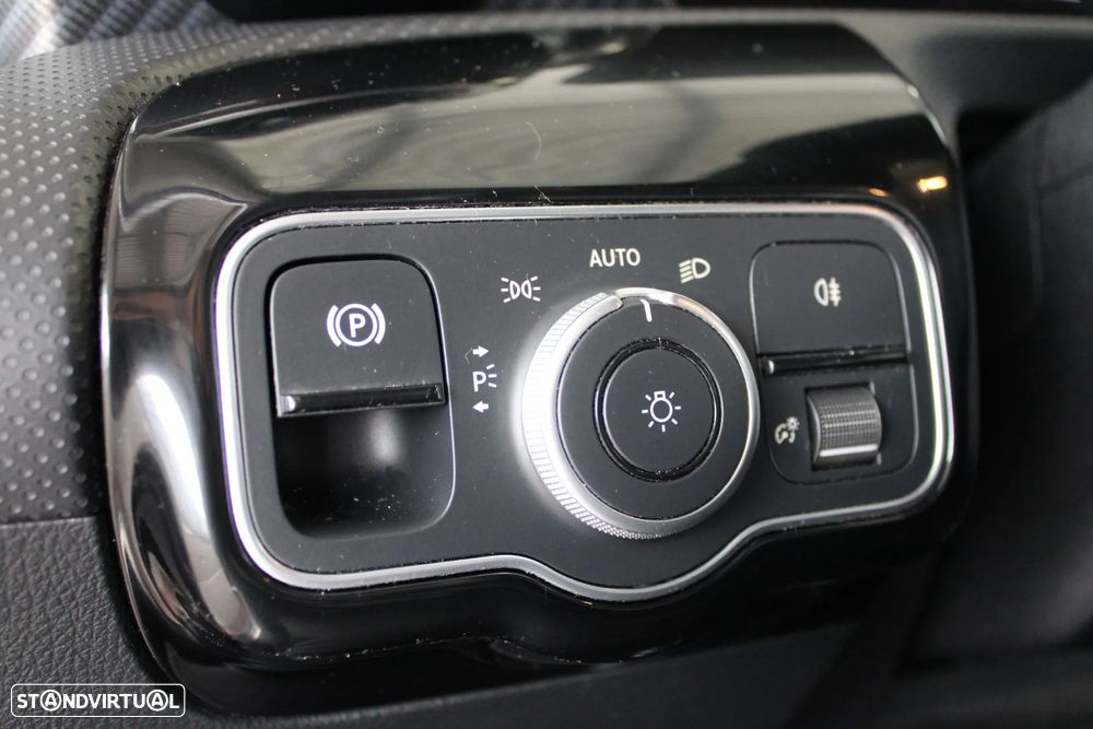 Mercedes-Benz A 200 Progressive Aut. - 20