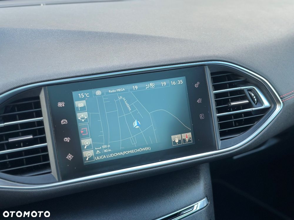 Peugeot 308 BlueHDi 180 EAT6 GT - 32