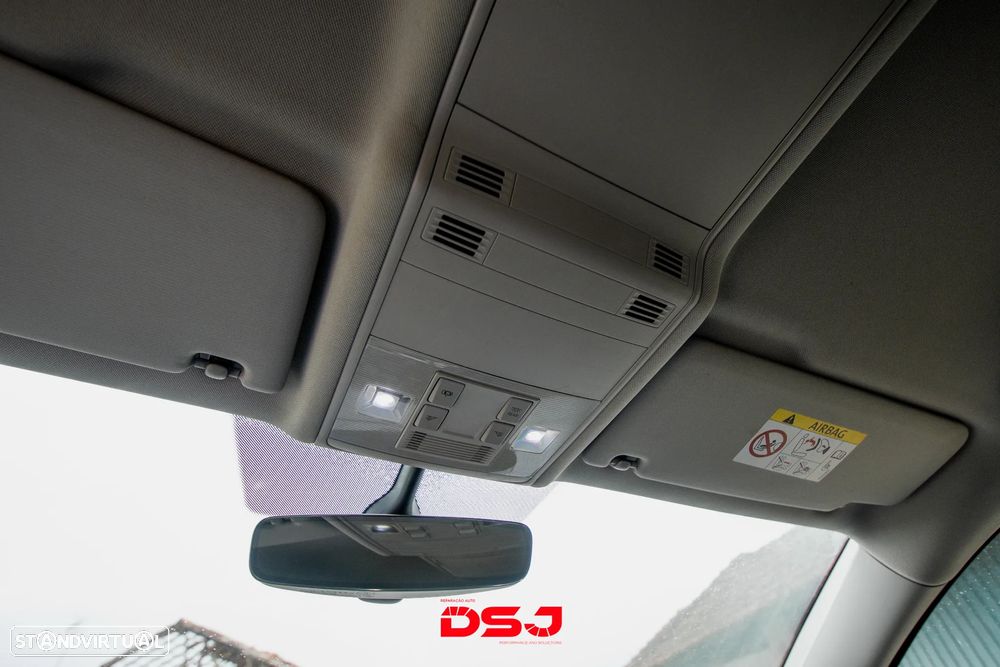 VW Touran 1.6 TDI Highline - 17