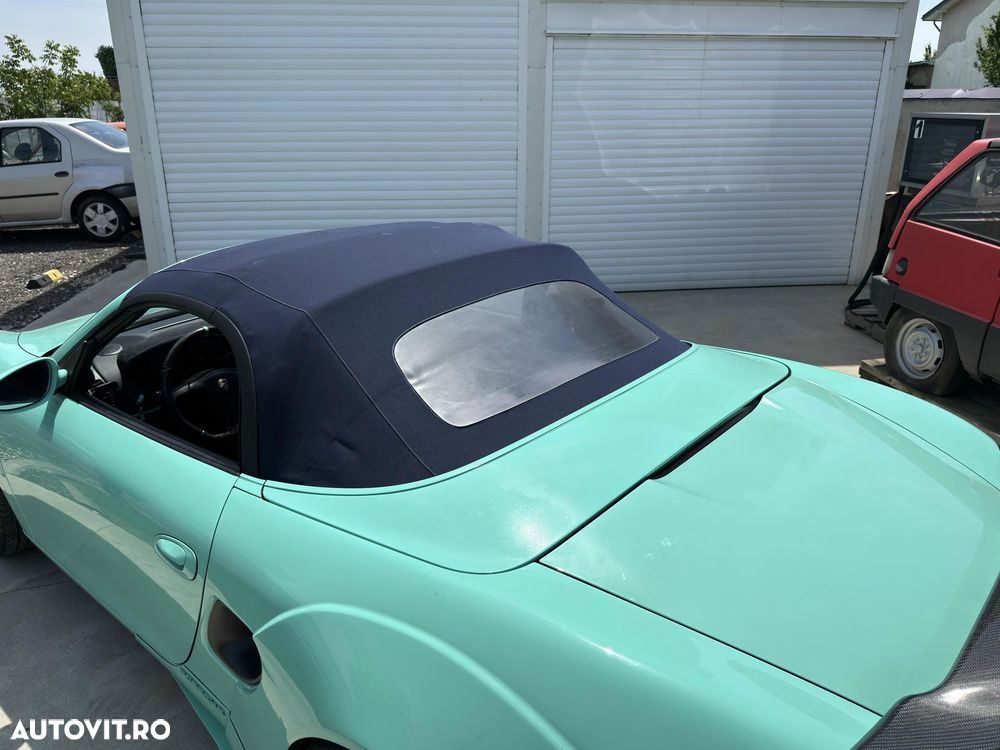 Porsche Boxster - 25