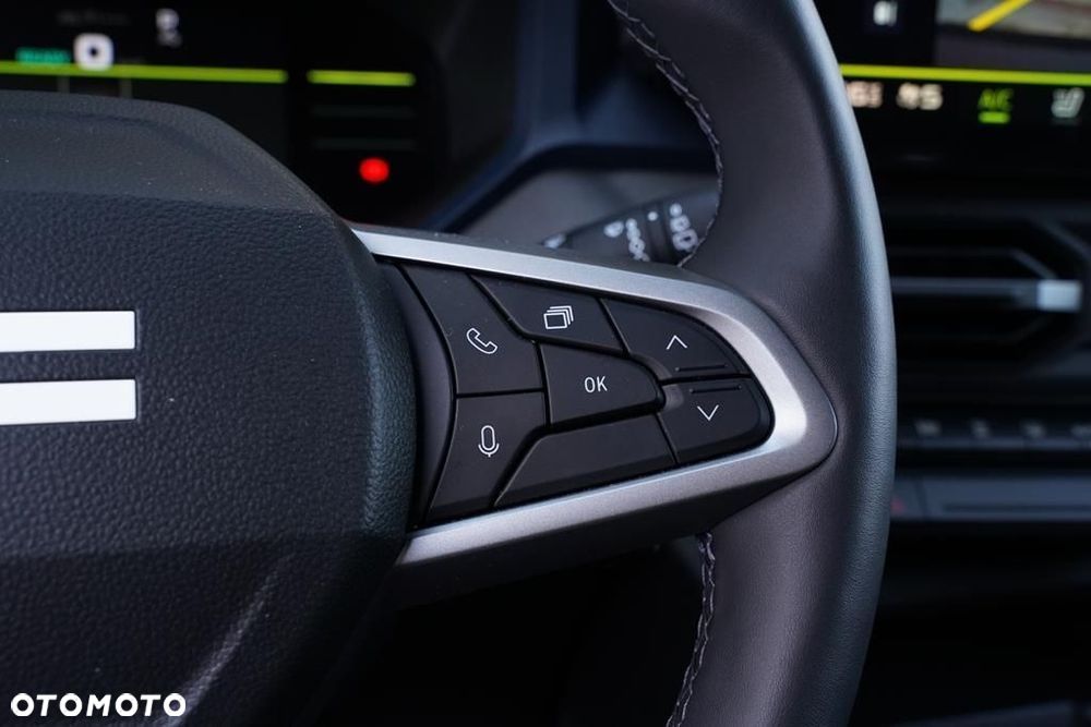 Dacia Duster 1.8 Full Hybrid 155 Journey MMT - 12