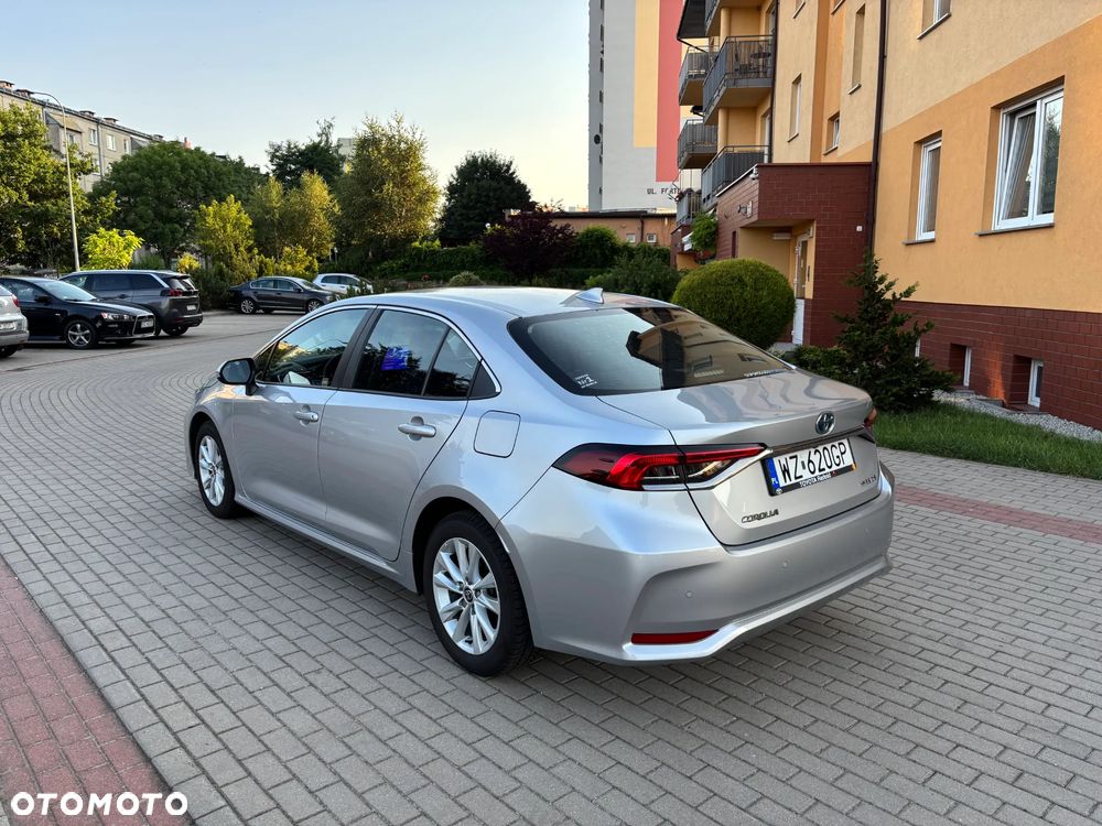 Toyota Corolla 1.8 Hybrid Comfort - 10