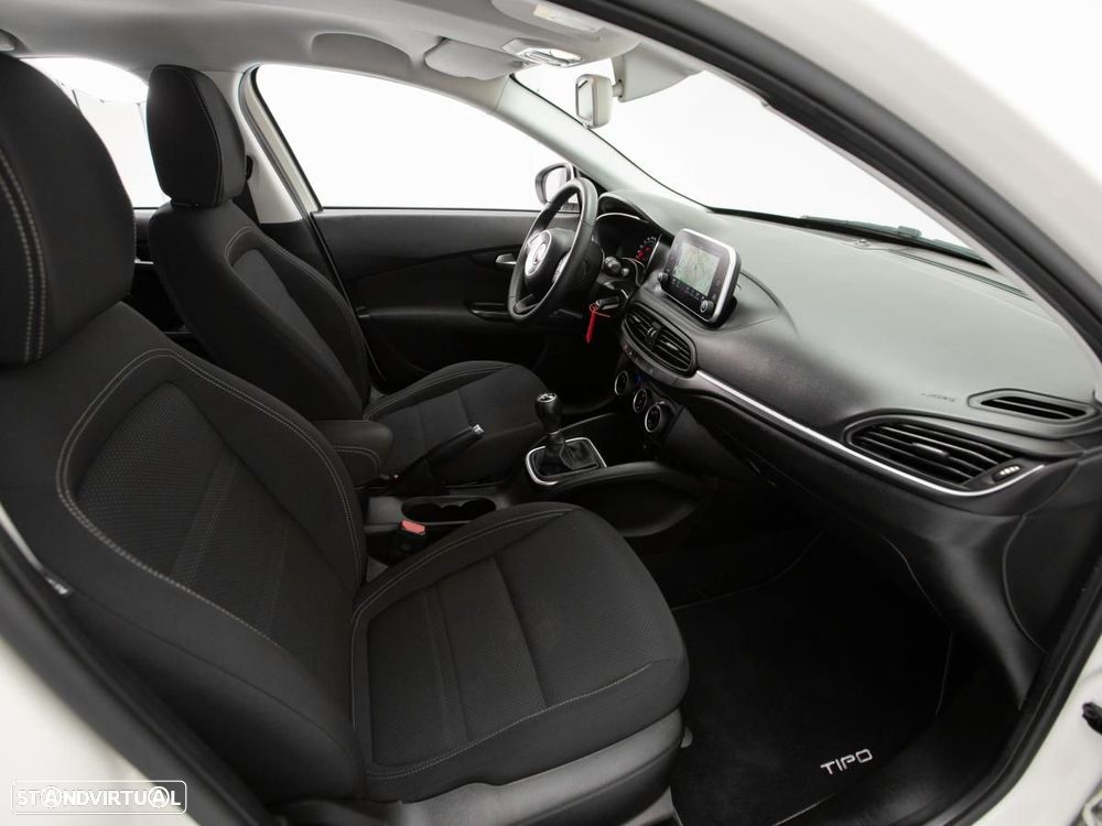 Fiat Tipo Station Wagon 1.3 M-Jet Lounge - 8