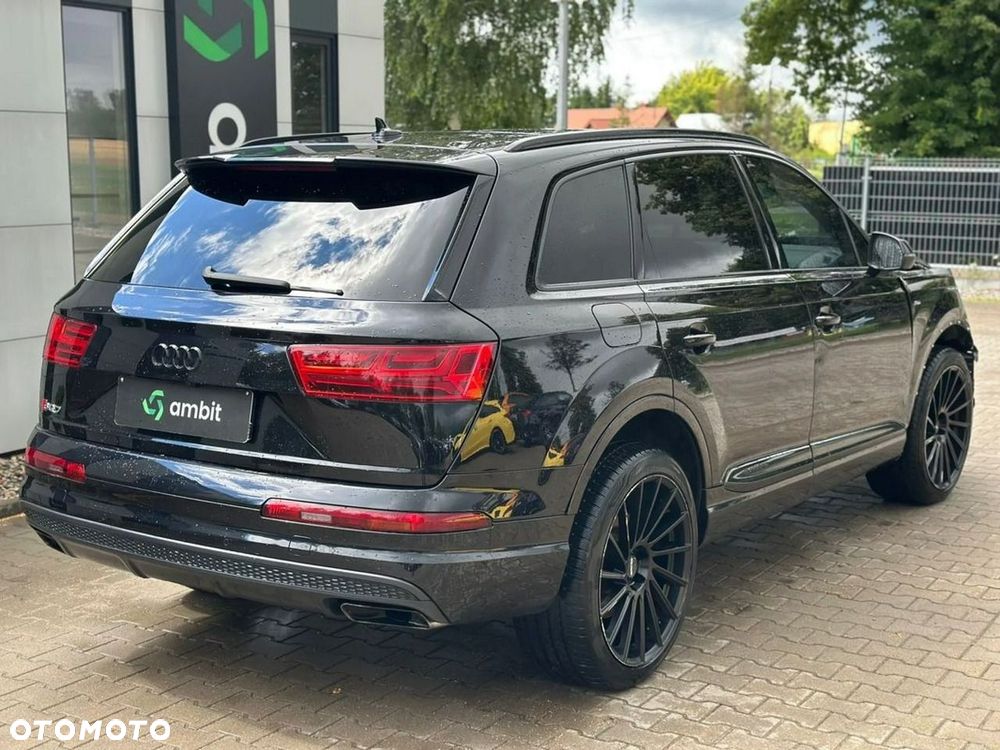 Audi Q7 - 8