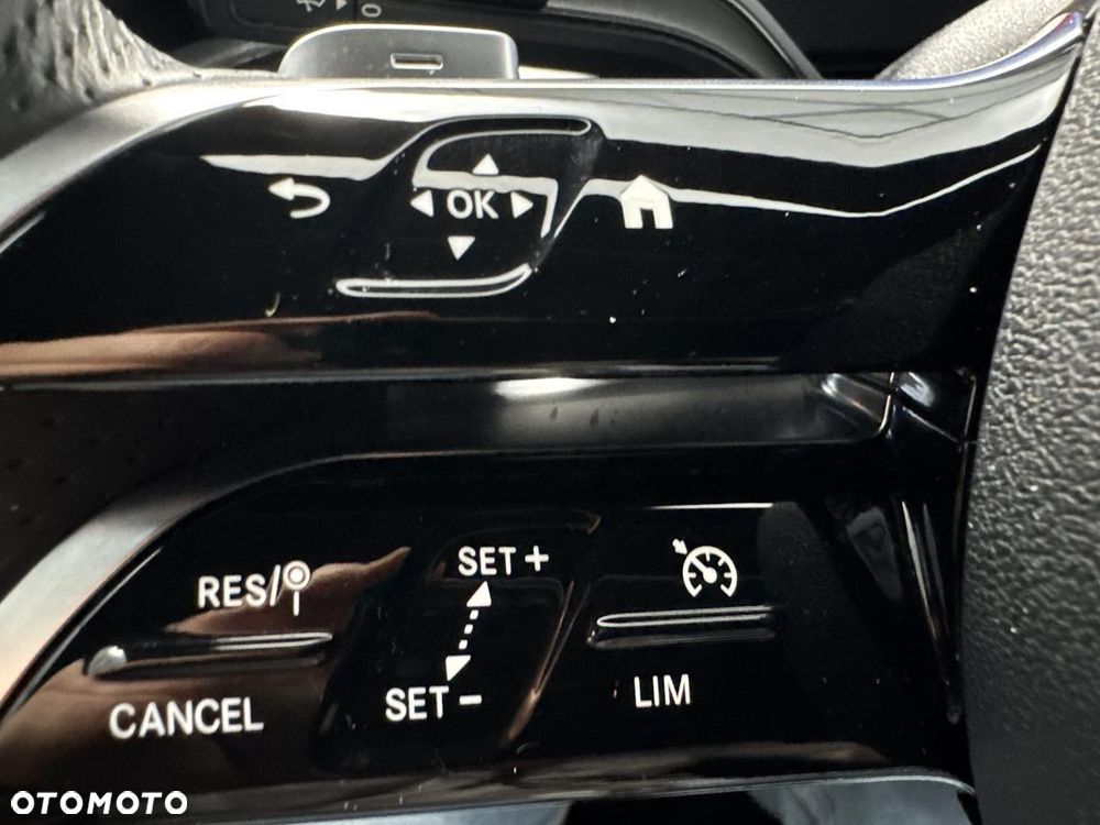 Mercedes-Benz CLA 200 d AMG Line 8G-DCT - 15