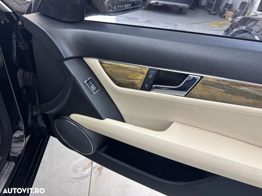 Mercedes-Benz C 200 (BlueEFFICIENCY) Avantgarde - 19