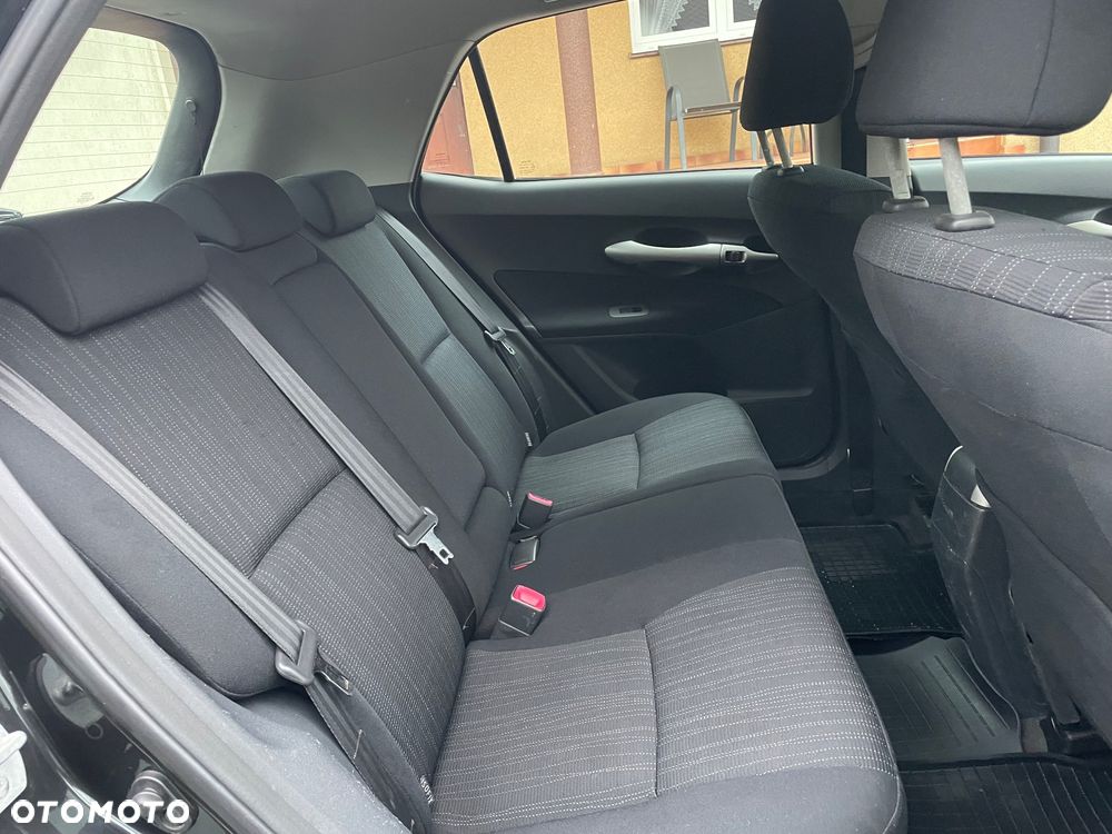 Toyota Auris 1.6 VVT-i Prestige - 26